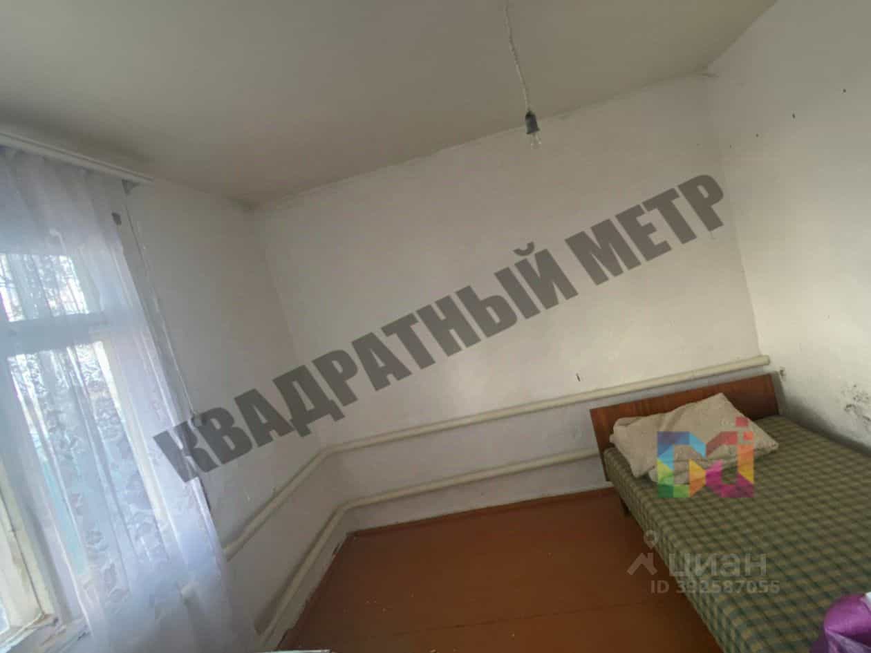 Россия, Республика Калмыкия, Юстинский район, Эрдниевское сельское муниципальное образование, посёлок Эрдниевский, улица Хомутникова, 6, фото 6