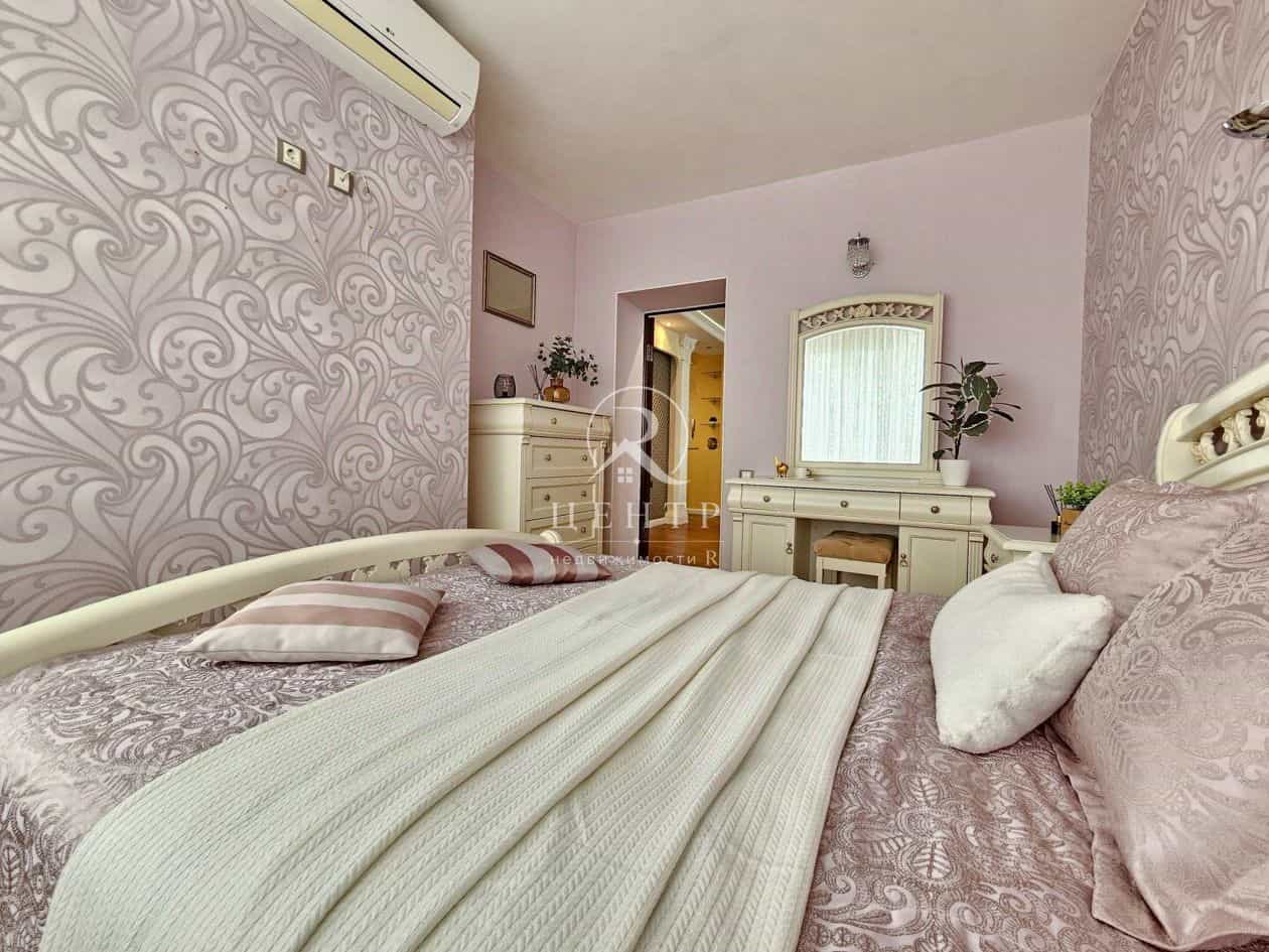 Россия, Ростов-на-Дону, микрорайон Северный, бульвар Комарова, 12/1, фото 14