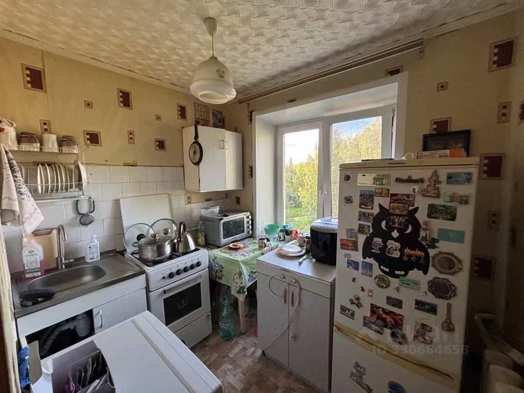 Россия, Тверская область, Конаково, проспект Ленина, 11, фото 3