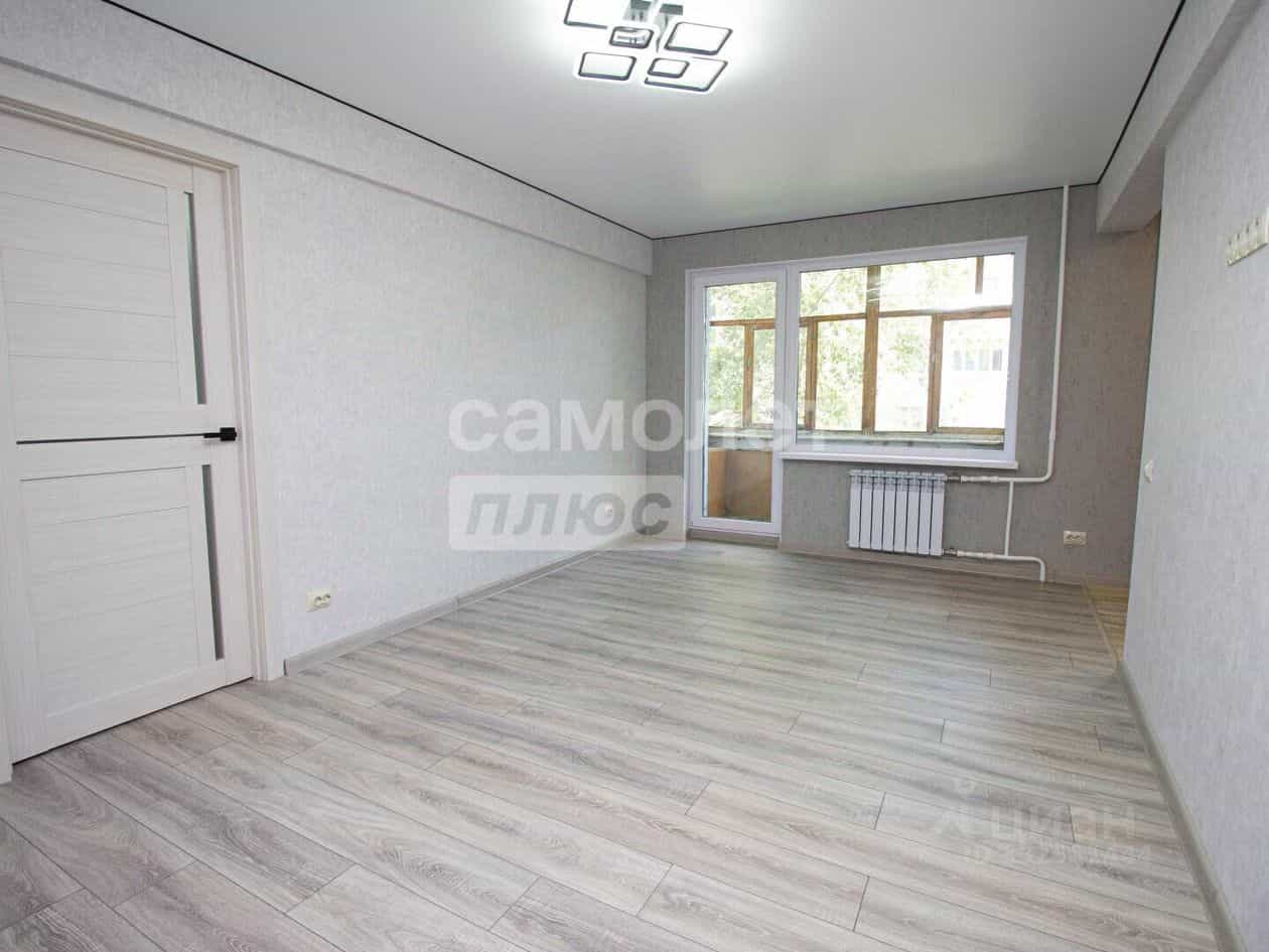Россия, Ульяновск, улица Варейкиса, 11