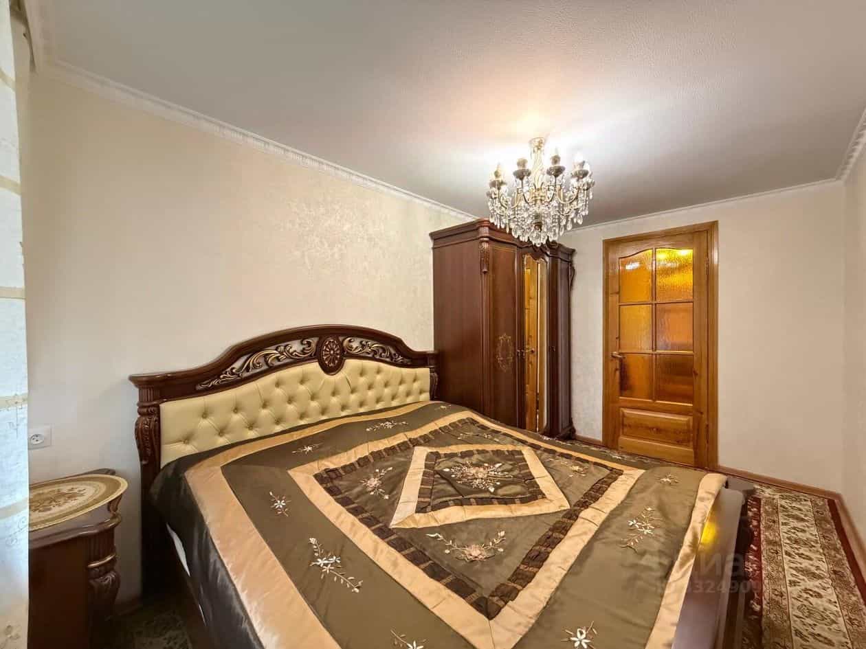 Россия, Кабардино-Балкарская Республика, Нальчик, улица Кирова, 203, фото 5