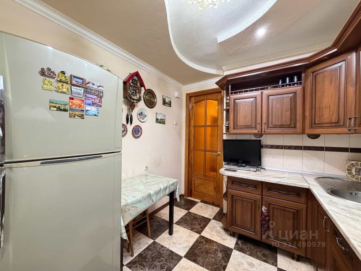 Россия, Кабардино-Балкарская Республика, Нальчик, улица Кирова, 203, фото 8