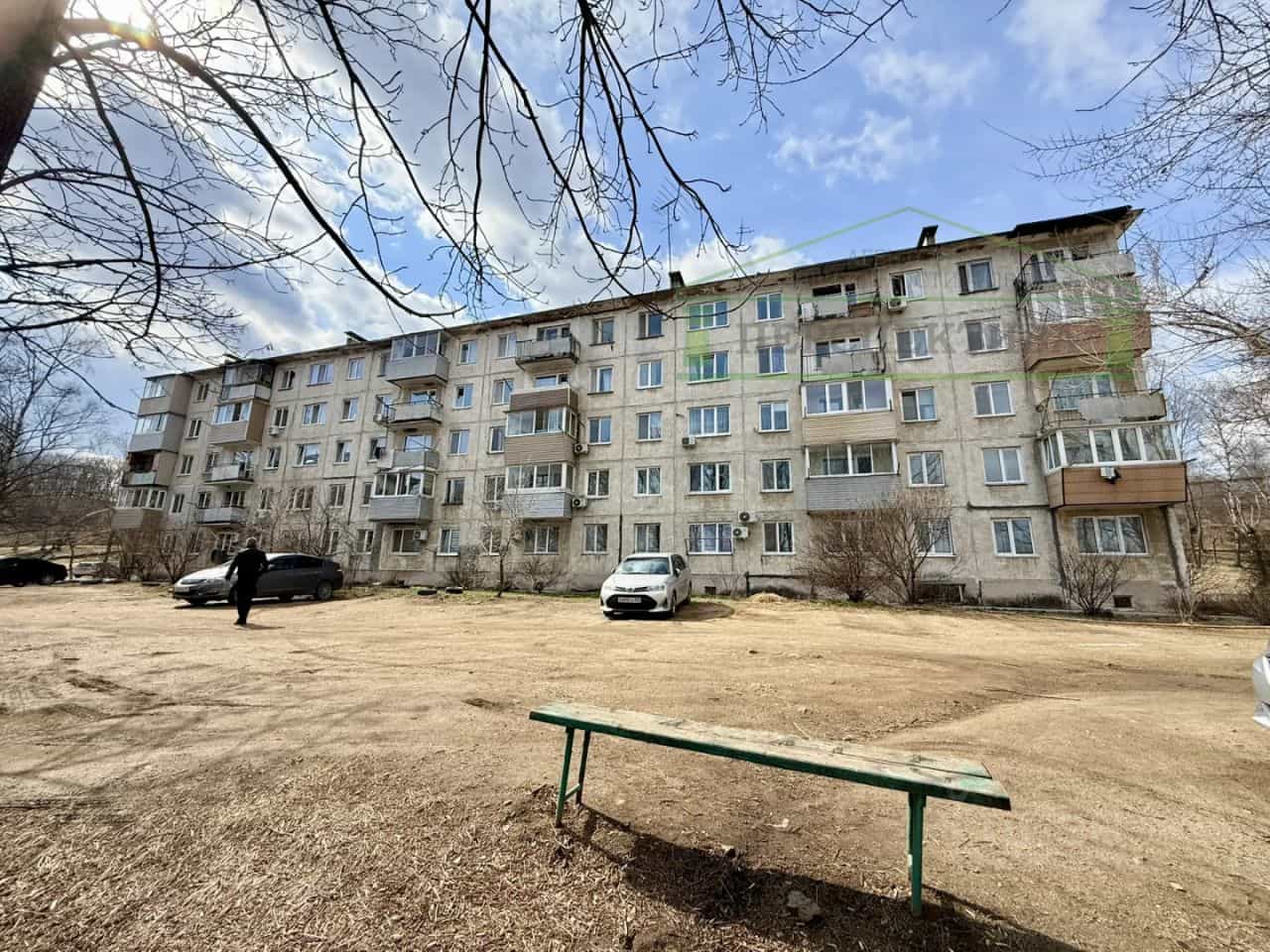 Россия, Приморский край, Артём, улица Ворошилова, 32, фото 3