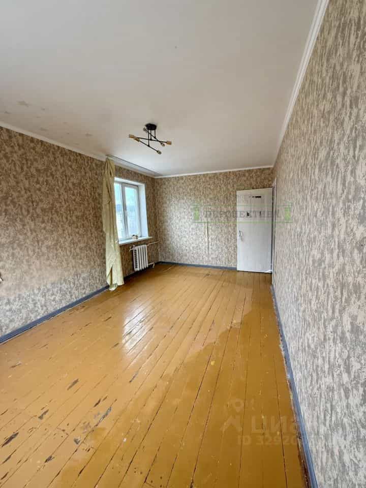 Россия, Приморский край, Артём, улица Ворошилова, 32, фото 8