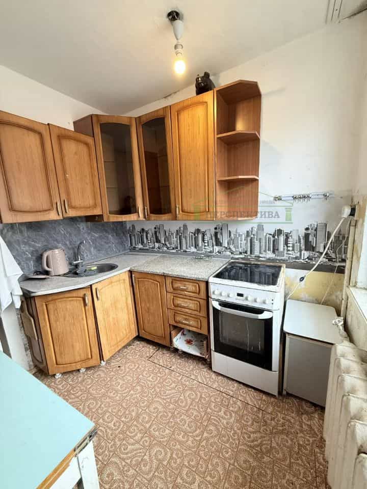 Россия, Приморский край, Артём, улица Ворошилова, 32, фото 11