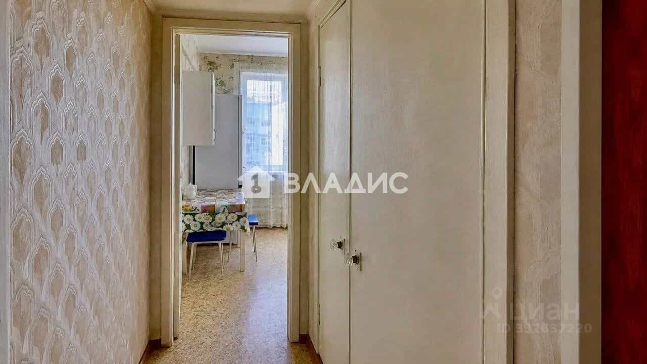 Россия, Тульская область, Новомосковск, Комсомольская улица, 38А, фото 4