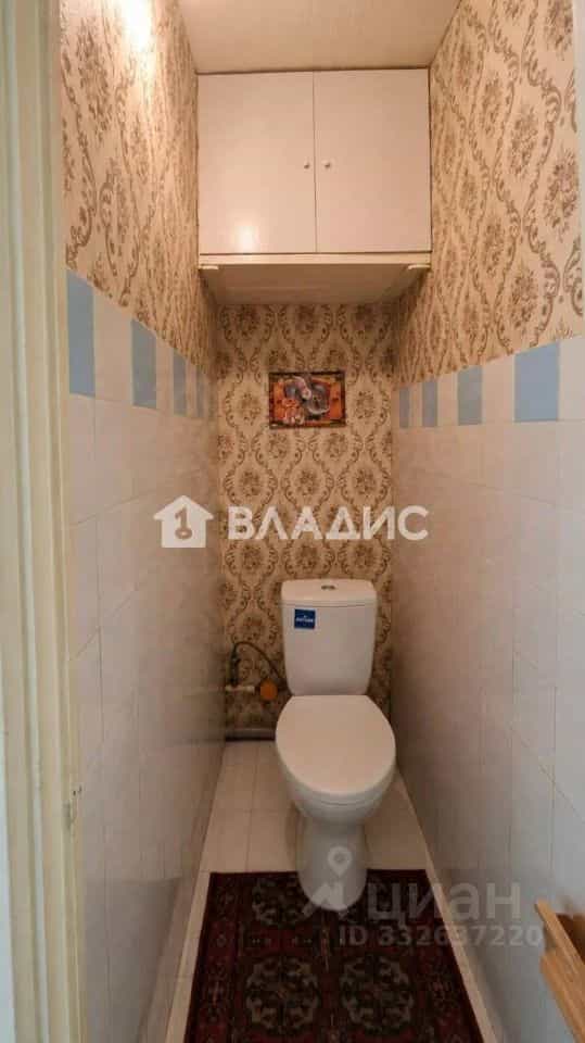 Россия, Тульская область, Новомосковск, Комсомольская улица, 38А, фото 11