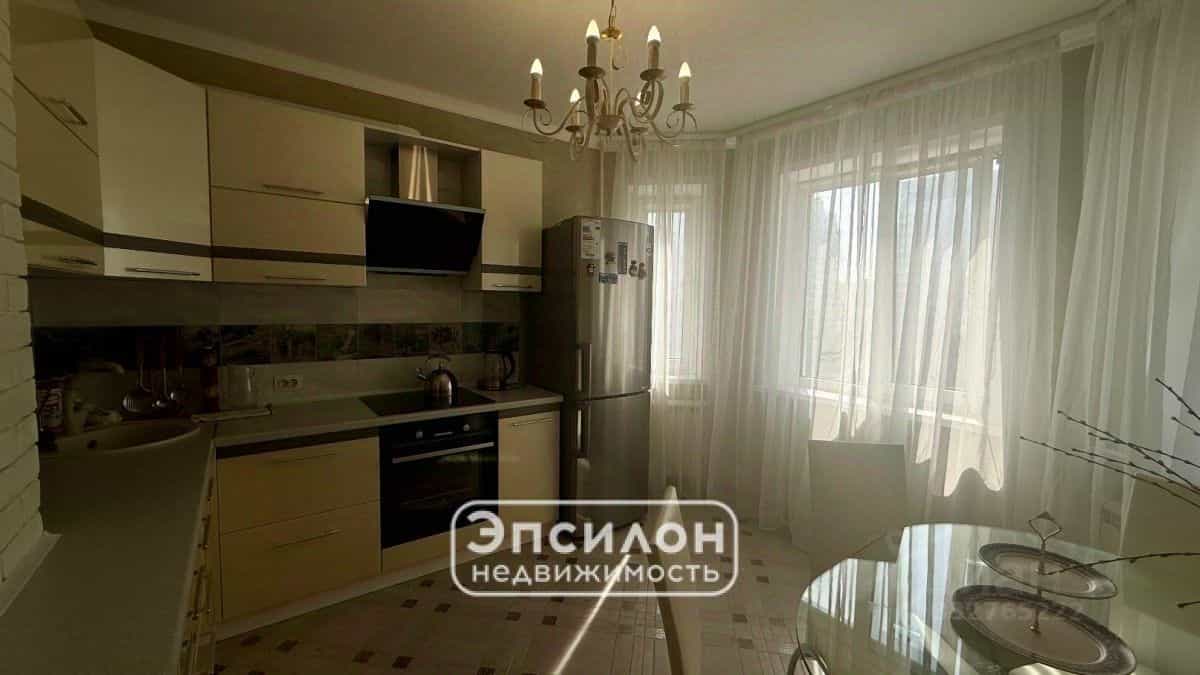 Россия, Курск, проспект Вячеслава Клыкова, 4, фото 2