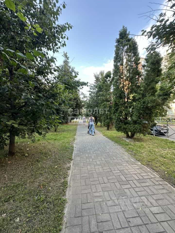 Россия, Курск, улица Володарского, 44, фото 17