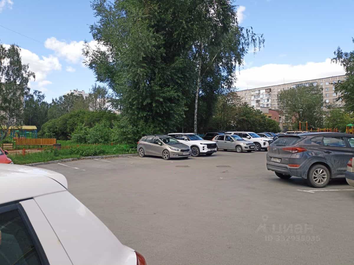 Россия, Свердловская область, Екатеринбург, улица Амундсена, 64, фото 15