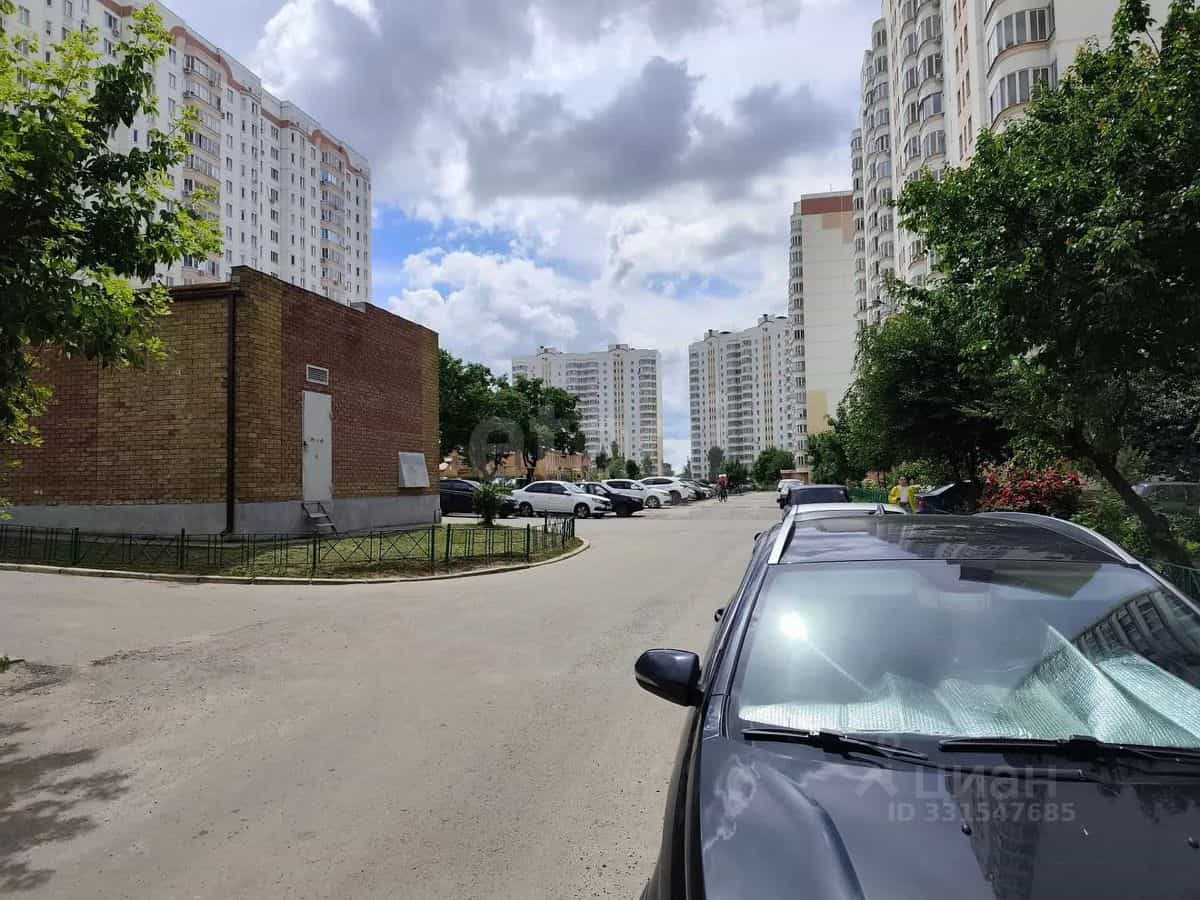Россия, Курск, проспект Вячеслава Клыкова, 49, фото 25