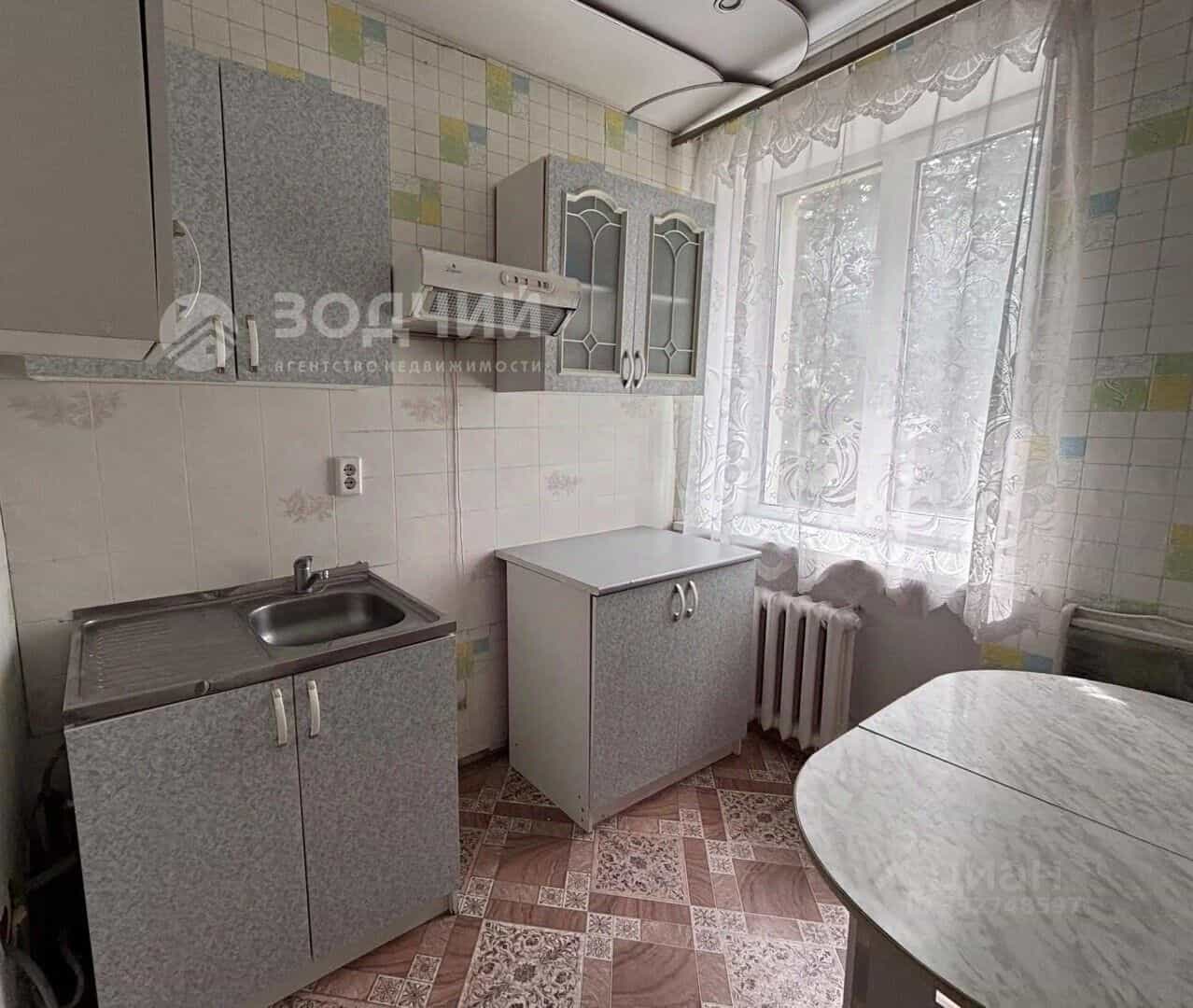 Россия, Чувашская Республика — Чувашия, Канаш, улица Разина, 3, фото 11