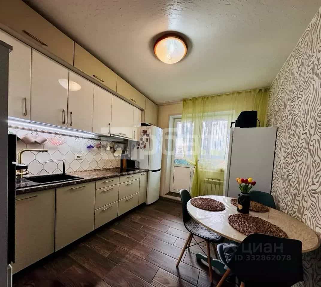 Россия, Ярославль, улица Ньютона, 9В, фото 3