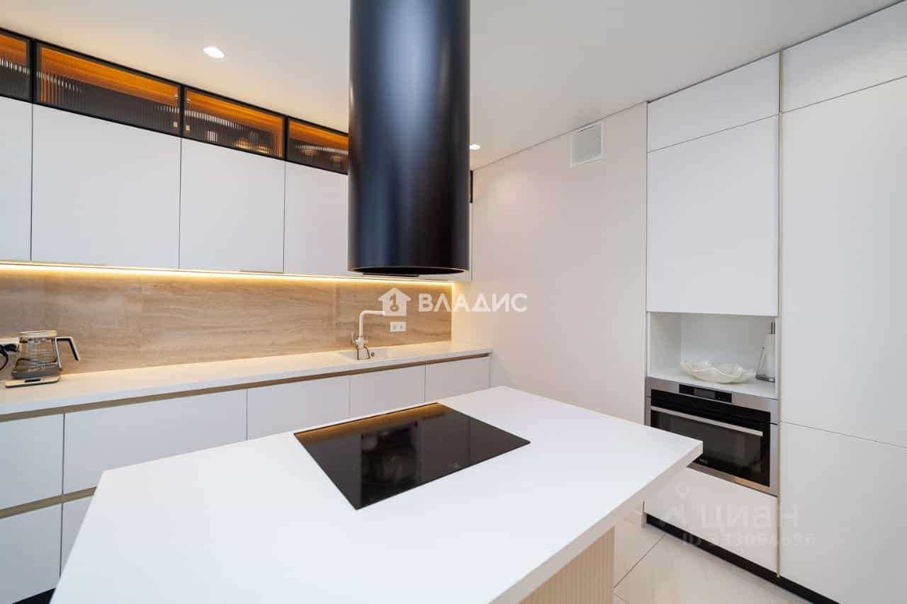 Россия, Республика Татарстан (Татарстан), Казань, улица Аделя Кутуя, 110Дк2, фото 11