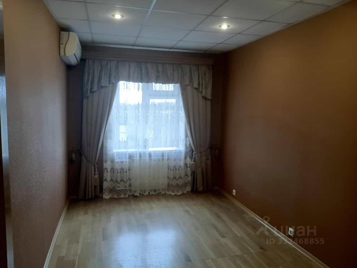Россия, Новгородская область, Малая Вишера, улица Мерецкова, 10, фото 6