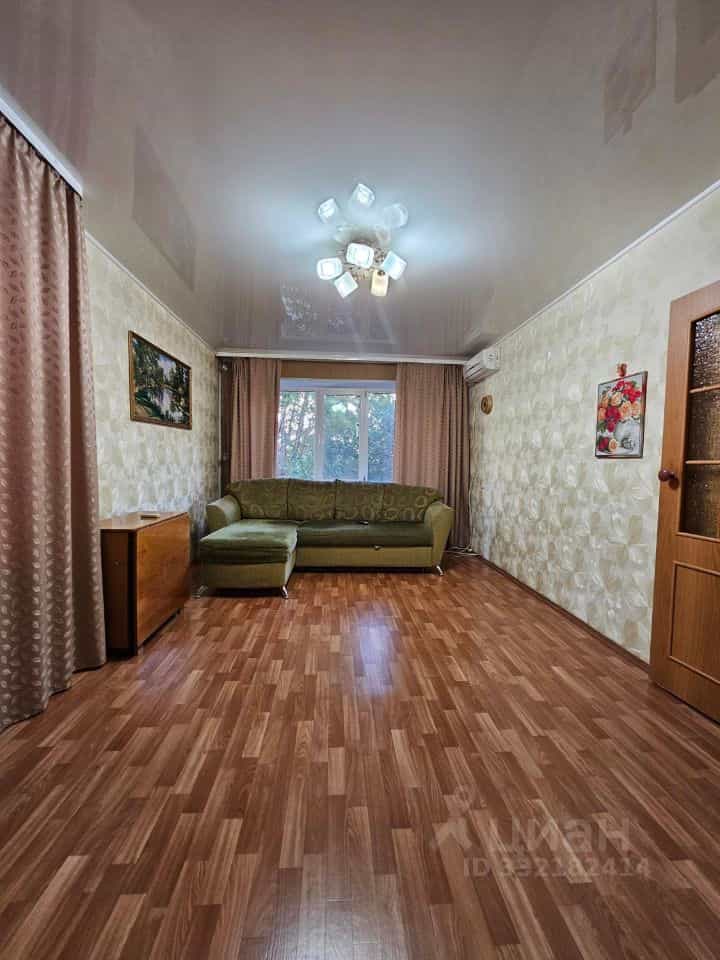 Россия, Оренбургская область, Новотроицк, Уральская улица, 34