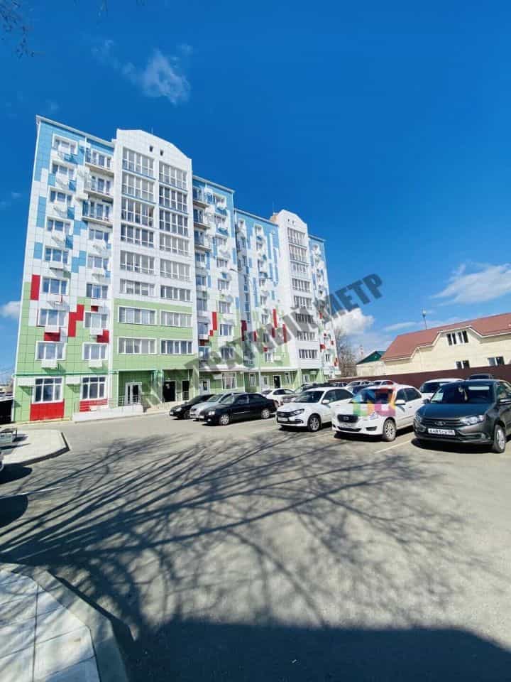 Россия, Республика Калмыкия, Элиста, улица Ю. Клыкова, 81, фото 2