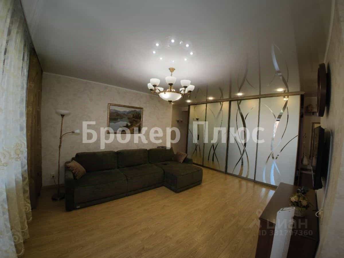 Россия, Республика Хакасия, Абакан, проспект Дружбы Народов, 39А, фото 2