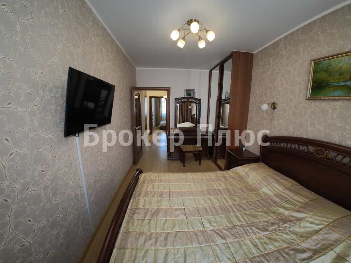 Россия, Республика Хакасия, Абакан, проспект Дружбы Народов, 39А, фото 5