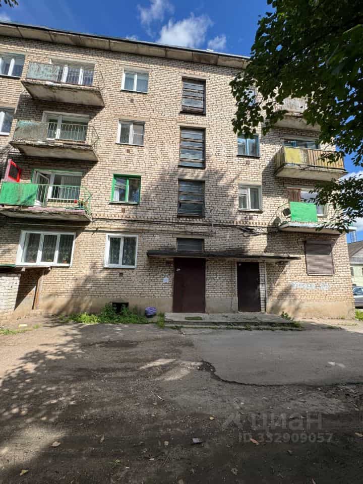 Россия, Псковская область, Порхов, Псковская улица, 7