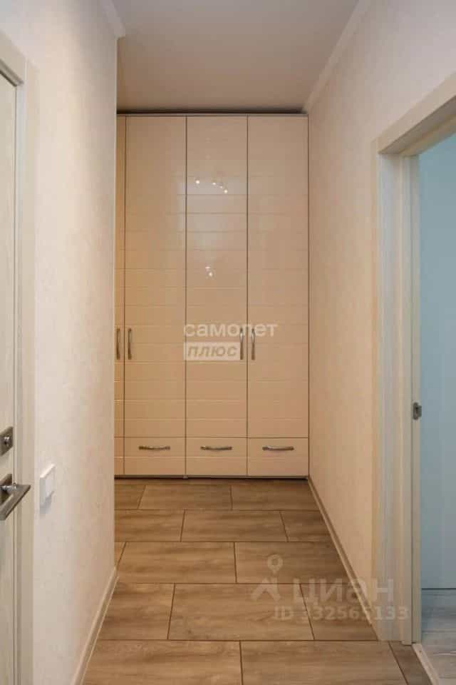 Россия, Челябинск, улица Героя России А.В. Яковлева, 9, фото 13