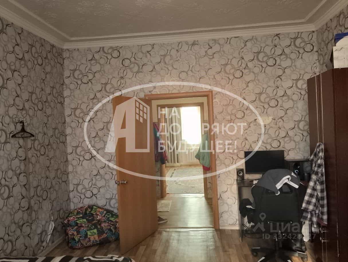 Россия, Удмуртская Республика, Глазов, Республиканская улица, 58/16, фото 6