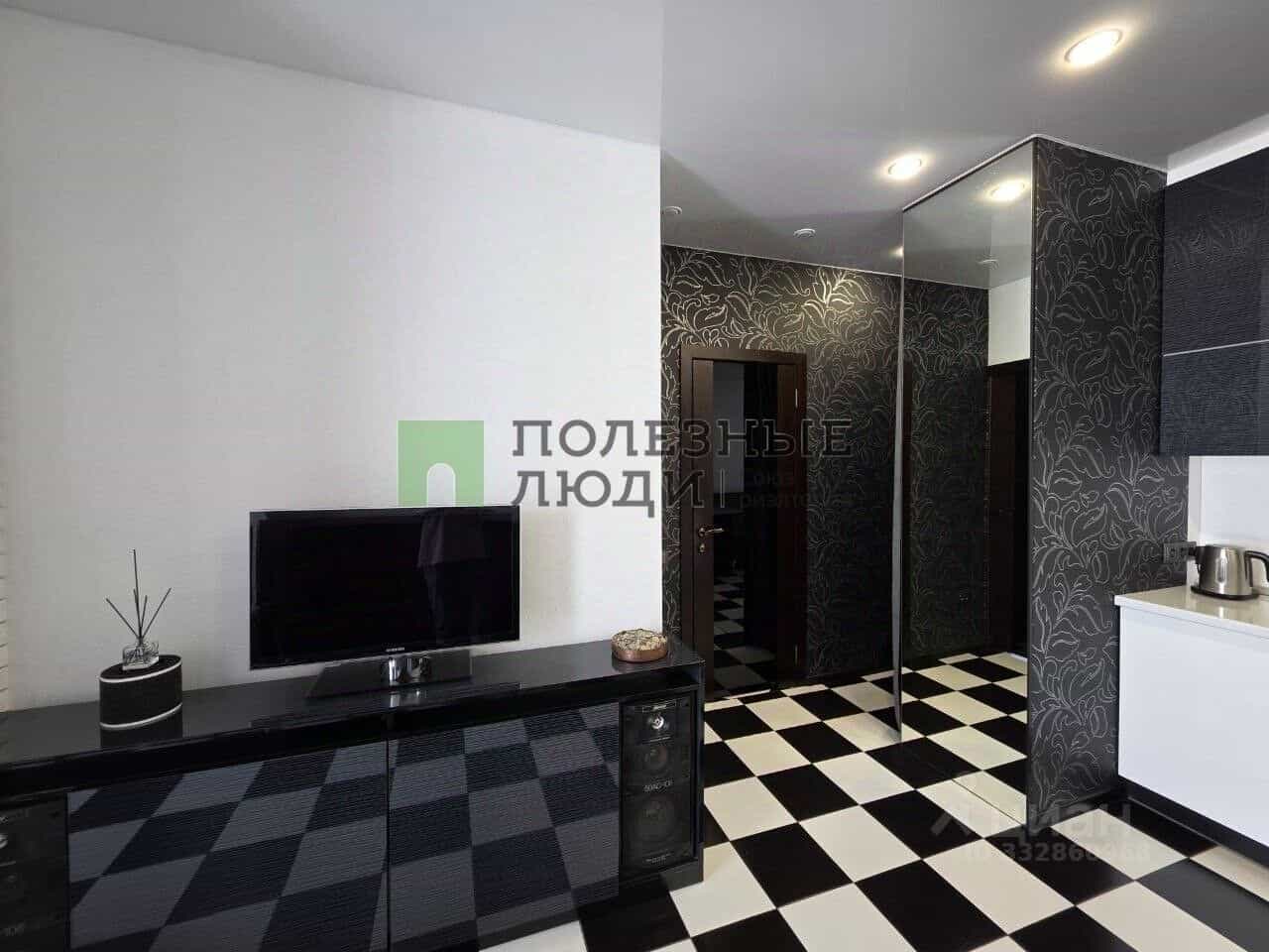 Россия, Иркутская область, Ангарск, 18-й микрорайон, 19, фото 13