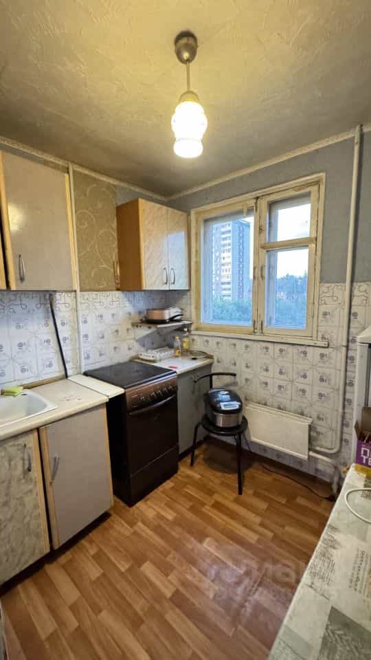 Россия, Свердловская область, Екатеринбург, Сиреневый бульвар, 13, фото 3