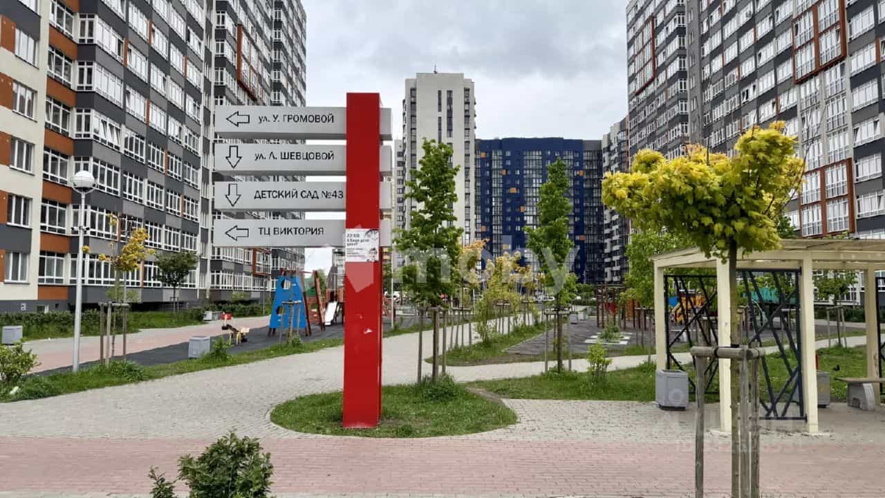 Россия, Калининград, Батальная улица, 100