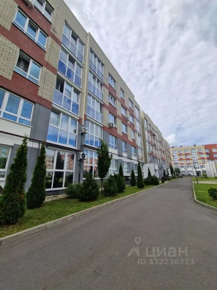 Россия, Брянский район, посёлок Мичуринский, микрорайон Мегаполис-Парк, 17к2