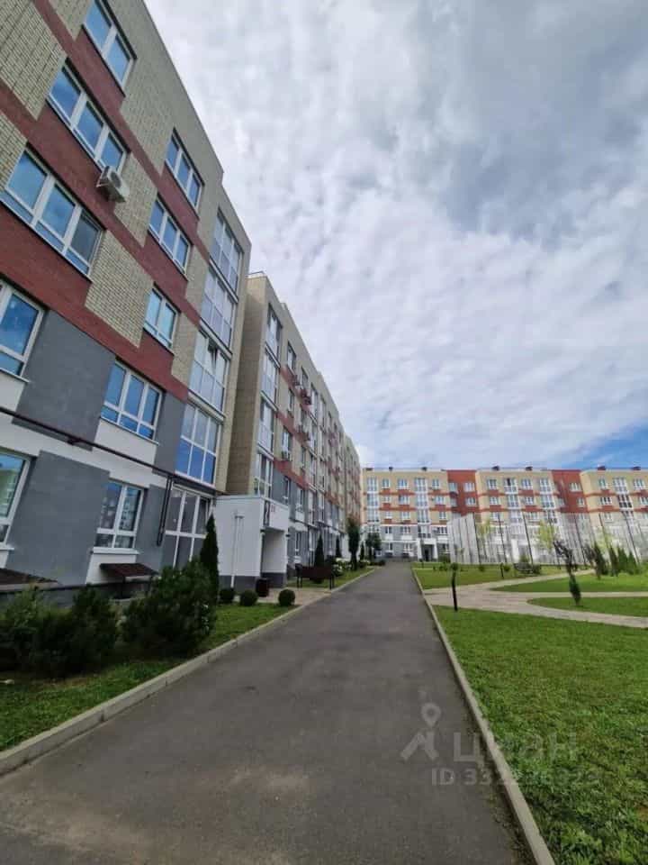 Россия, Брянский район, посёлок Мичуринский, микрорайон Мегаполис-Парк, 17к2, фото 11