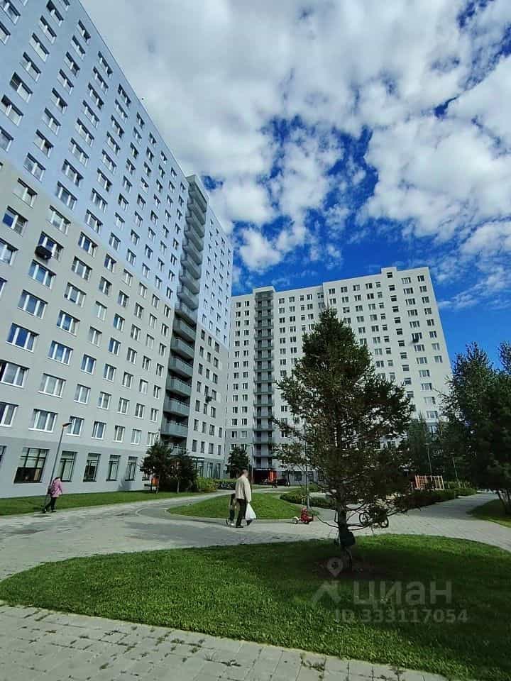 Россия, Свердловская область, Екатеринбург, улица Чемпионов, 1