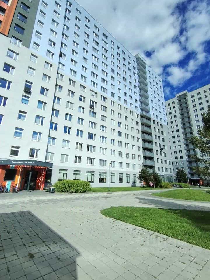 Россия, Свердловская область, Екатеринбург, улица Чемпионов, 1, фото 10