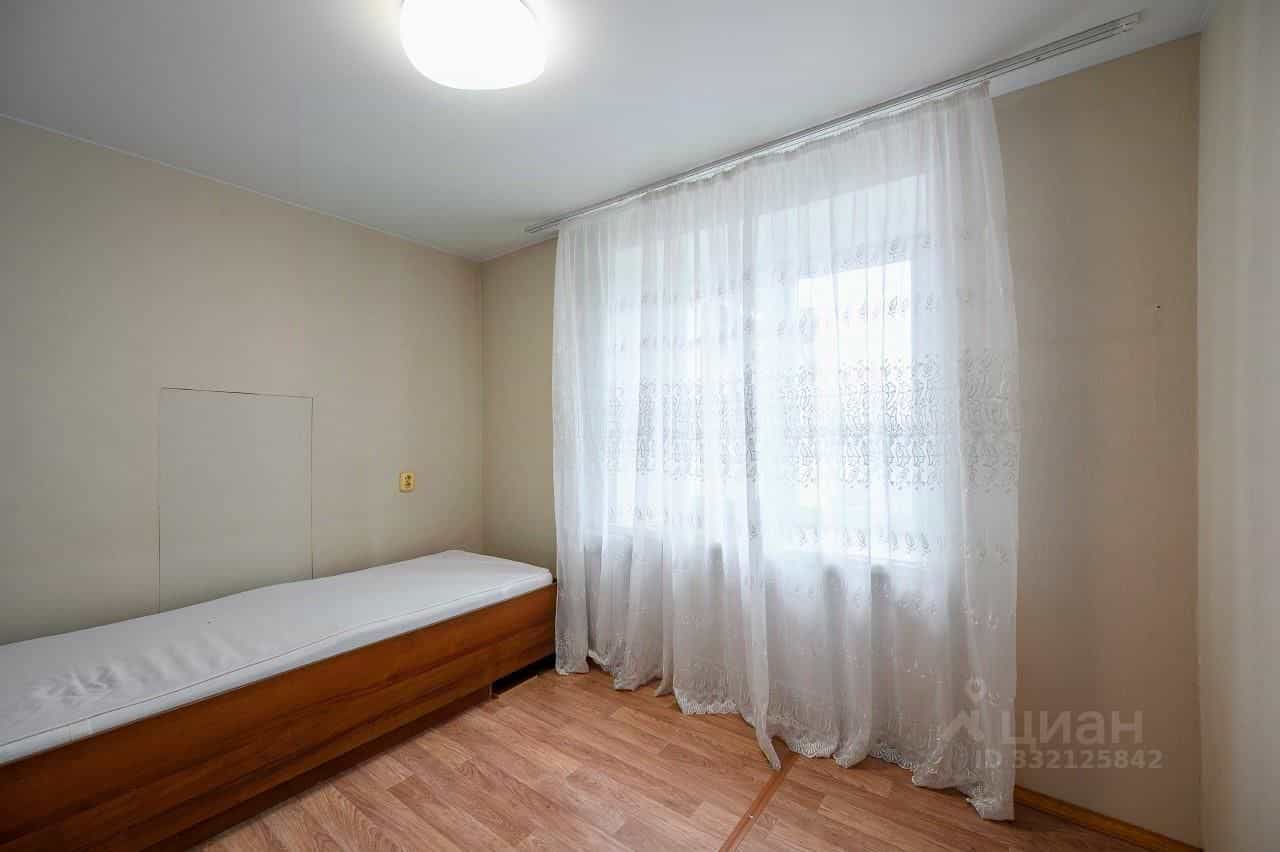 Россия, Киров, Ленинский район, Комсомольская улица, 18, фото 17