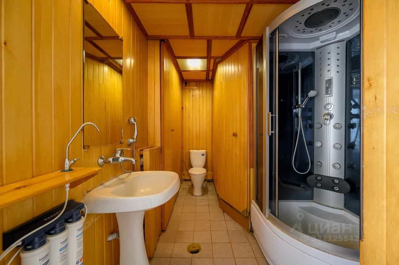 Россия, Киров, Ленинский район, Комсомольская улица, 18, фото 22