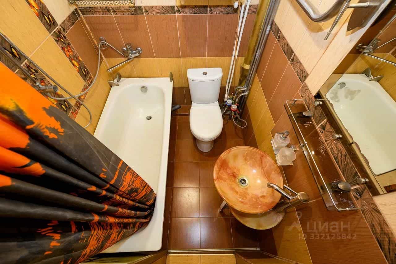 Россия, Киров, Ленинский район, Комсомольская улица, 18, фото 25