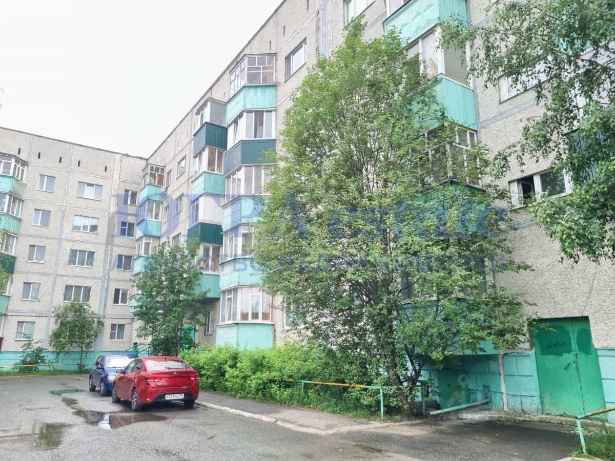 Россия, Ханты-Мансийский автономный округ — Югра, Сургут, улица Крылова, 39/1, фото 18
