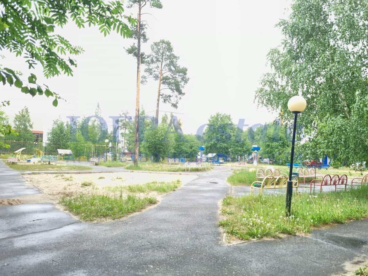 Россия, Ханты-Мансийский автономный округ — Югра, Сургут, улица Крылова, 39/1, фото 19