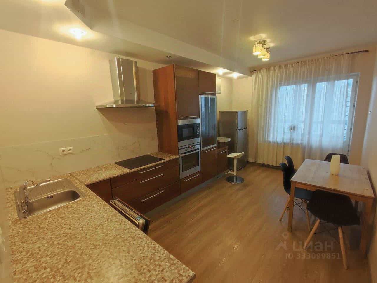 Россия, Санкт-Петербург, Ленинский проспект, 72к1