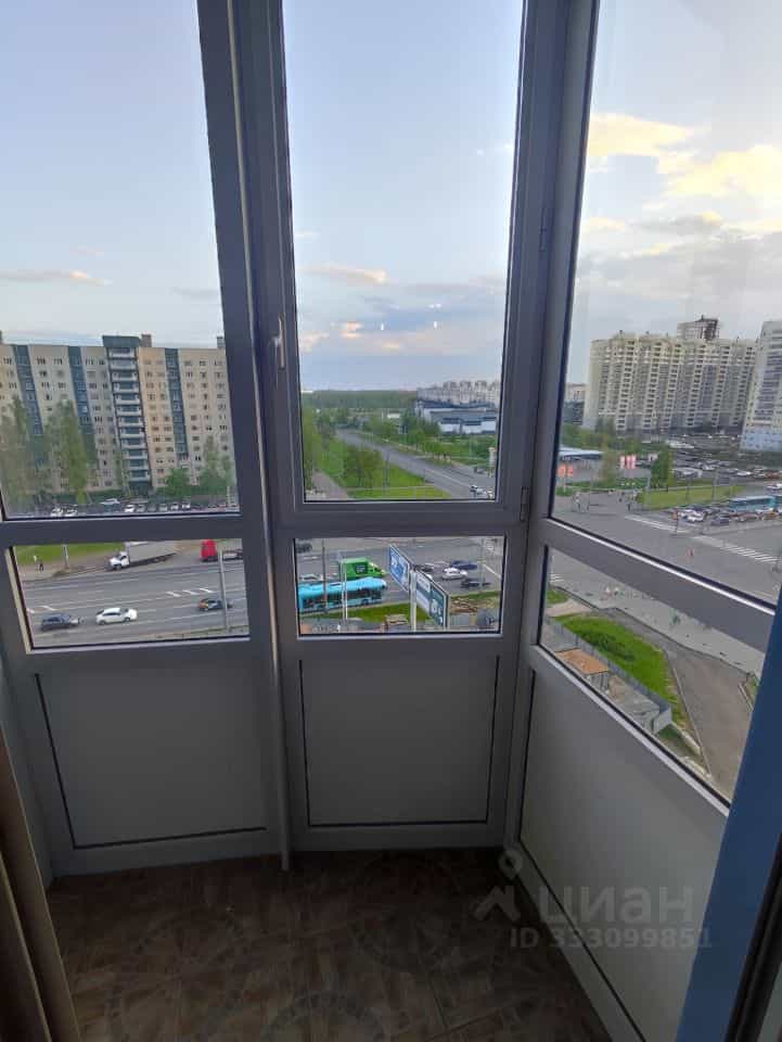 Россия, Санкт-Петербург, Ленинский проспект, 72к1, фото 6