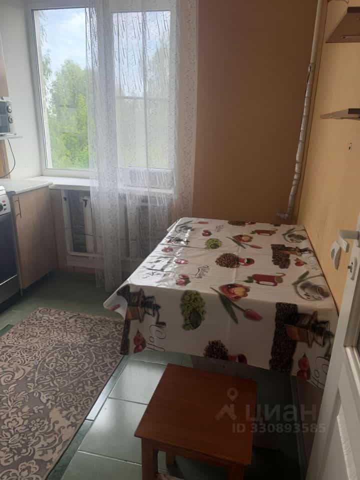Россия, Тверская область, Конаково, улица Строителей, 28, фото 3