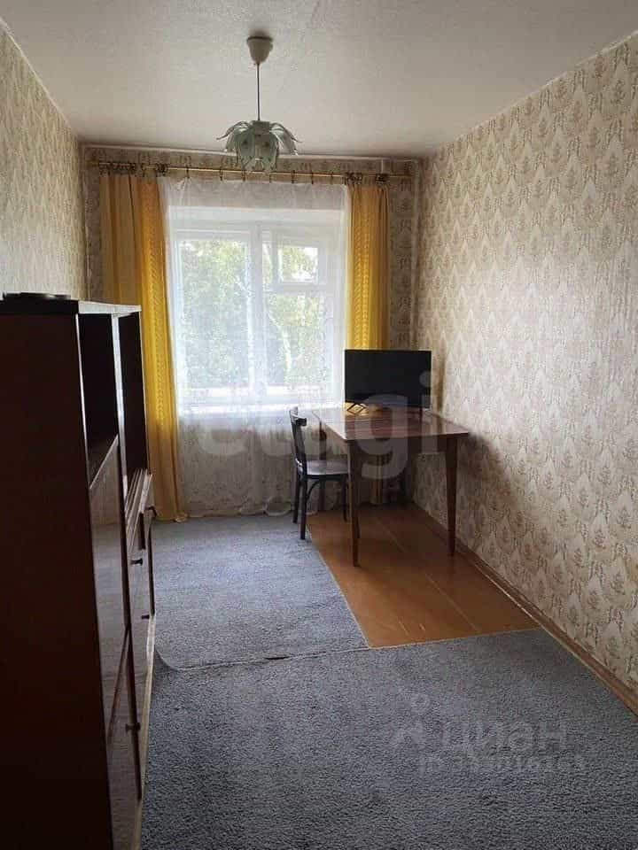 Россия, Нижний Новгород, микрорайон Караваиха, Луганская улица, 2А, фото 4