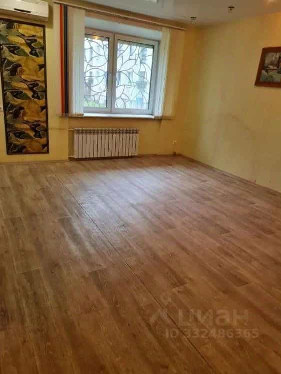 Россия, Иркутская область, Братск, улица Макаренко, 26, фото 5