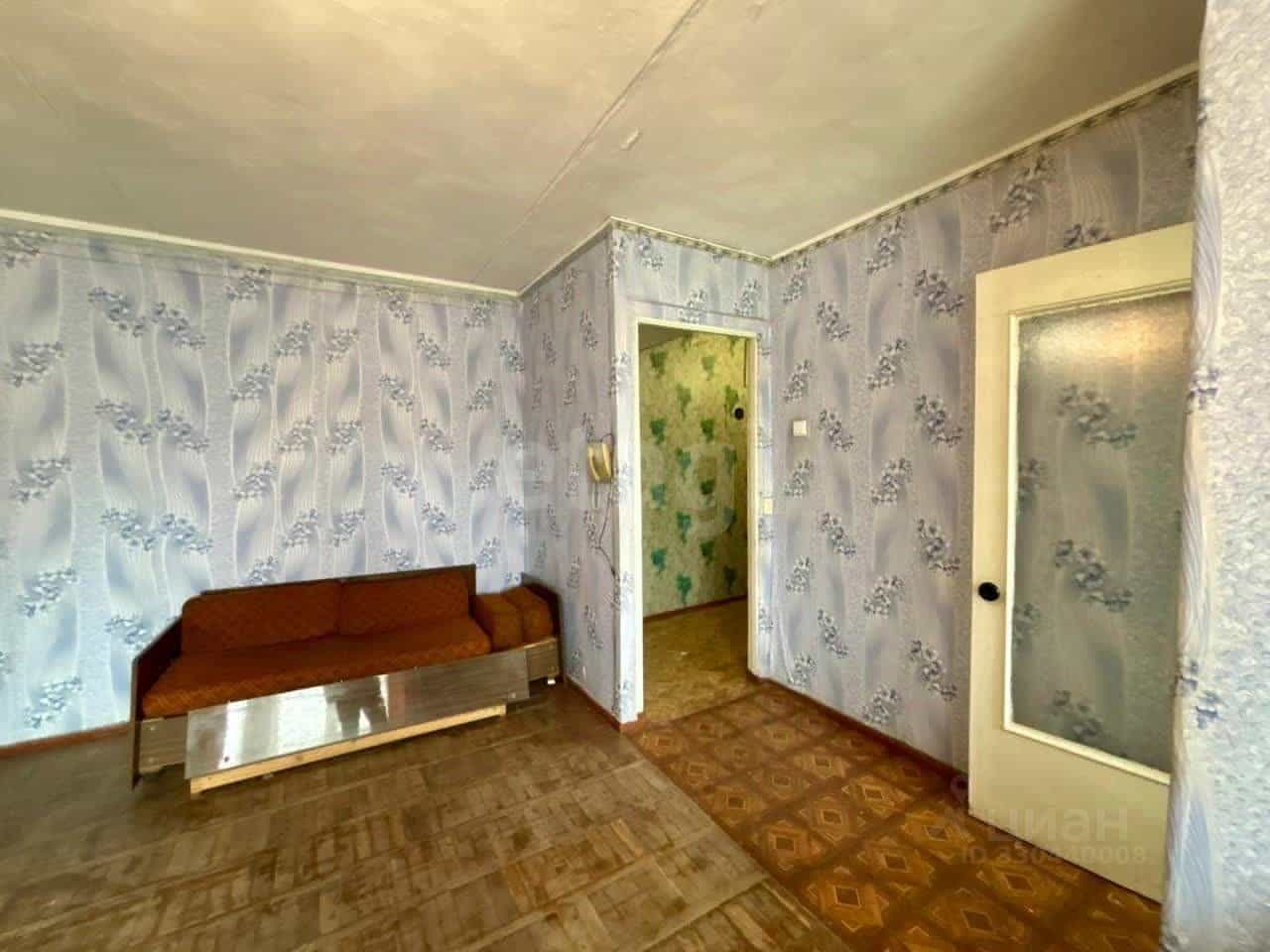 Россия, Псковская область, Остров, улица 1 Мая, 5, фото 6