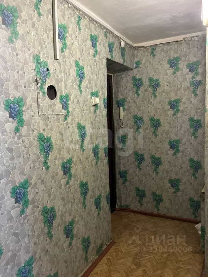Россия, Псковская область, Остров, улица 1 Мая, 5, фото 15