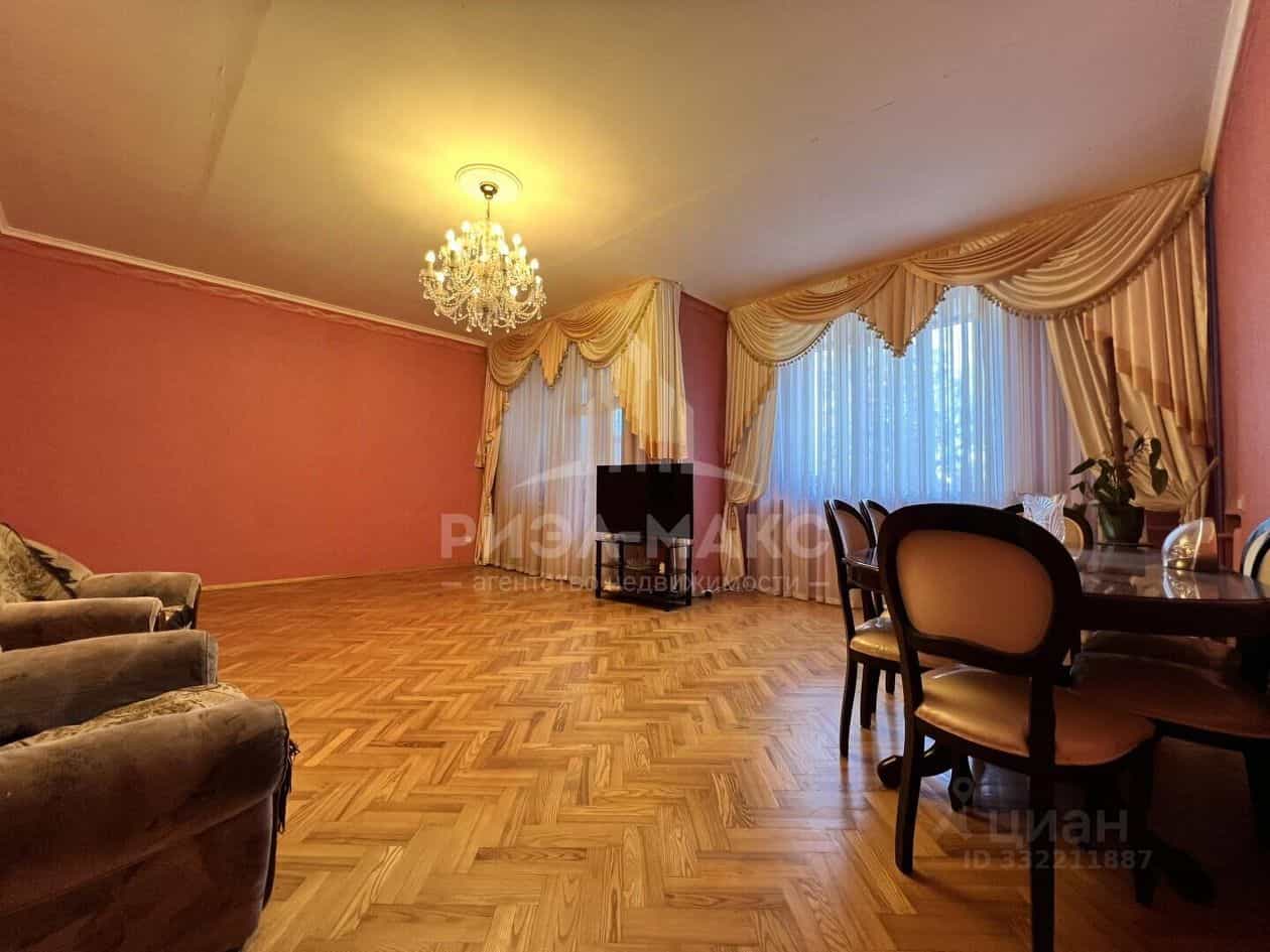 Россия, Брянск, улица Горького, 40, фото 6