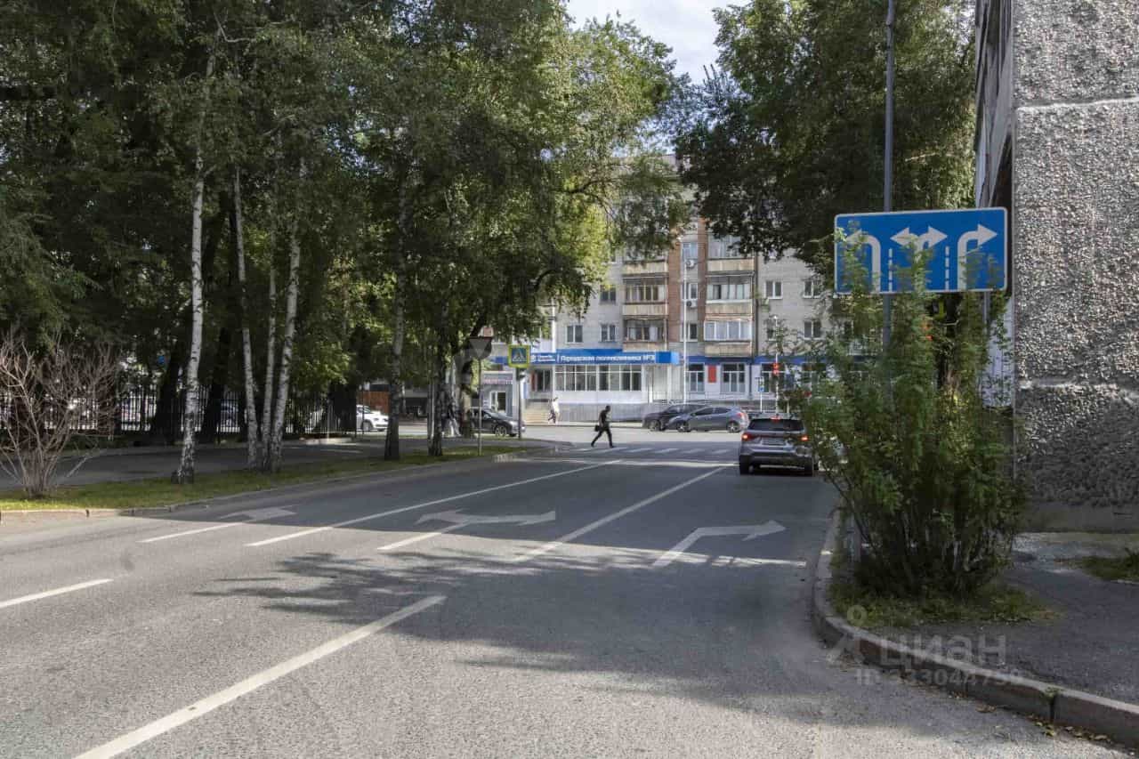 Россия, Тюмень, улица Хохрякова, 83, фото 35
