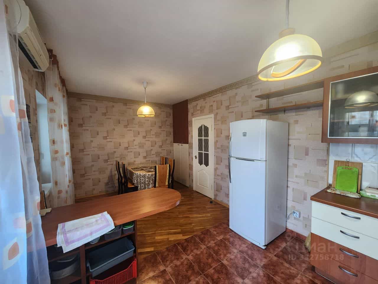 Россия, Саратов, Большая Затонская улица, 19/21, фото 4