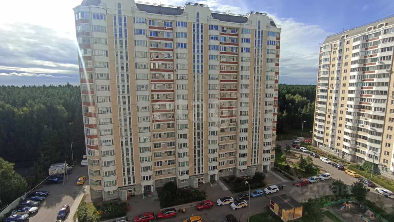 Россия, Московская область, Лобня, улица Юности, 17, фото 14