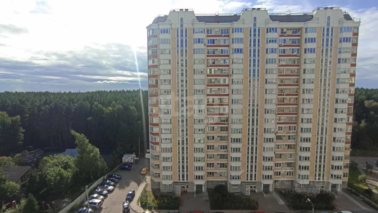 Россия, Московская область, Лобня, улица Юности, 17, фото 15